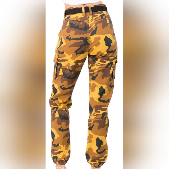 S- Cargo Pants - Picture 4 of 5